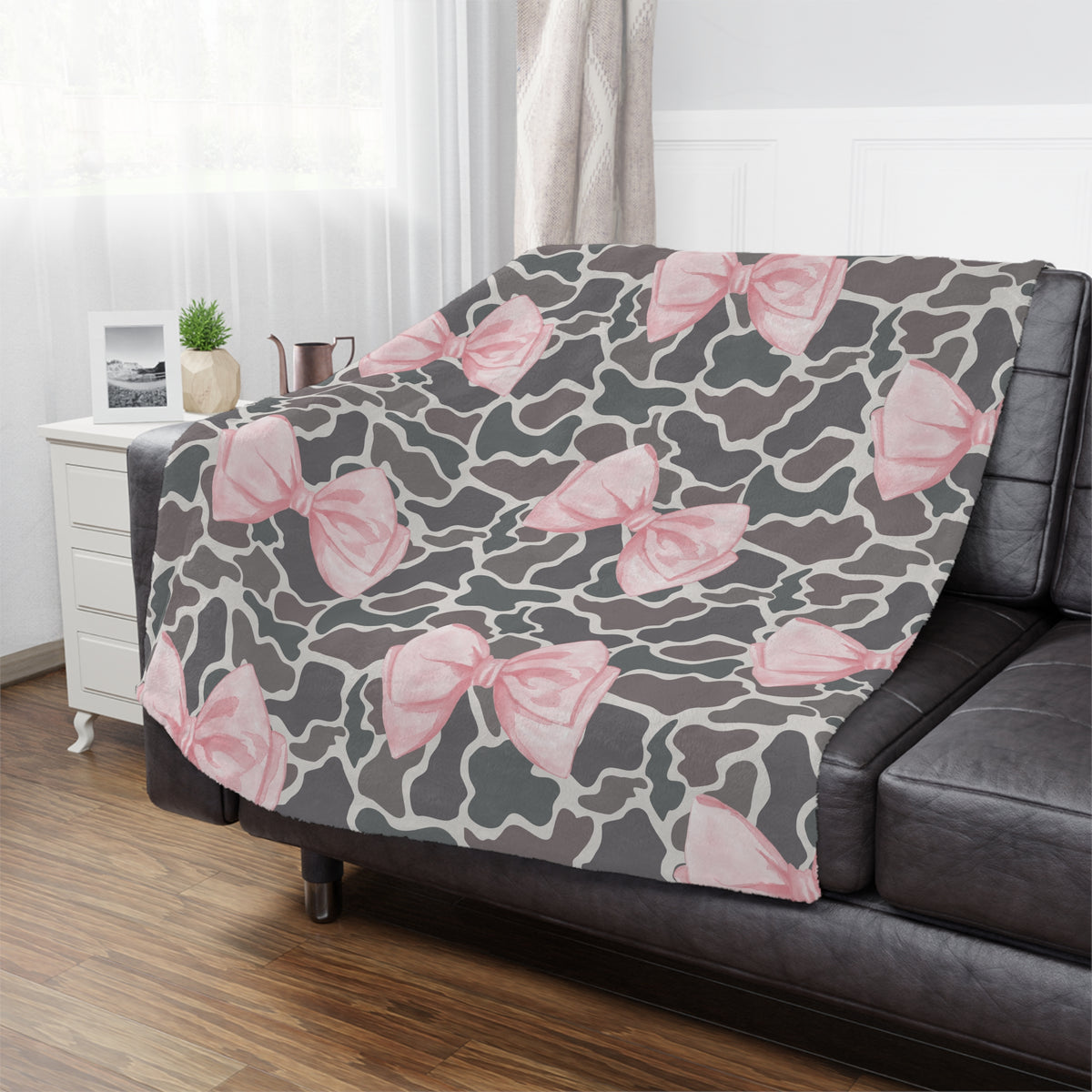 Pink Bow Duck Camo Blanket