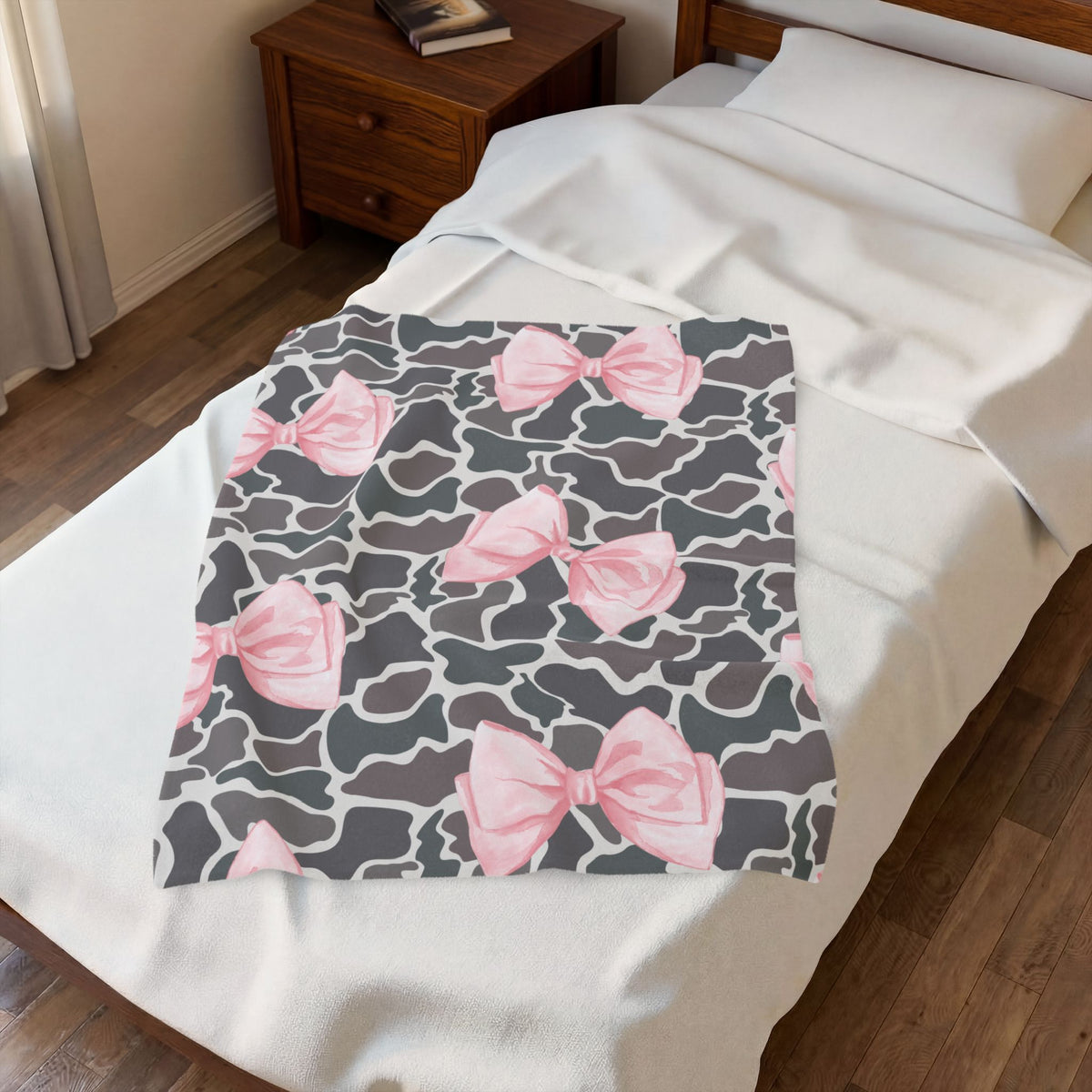 Pink Bow Camo Blanket